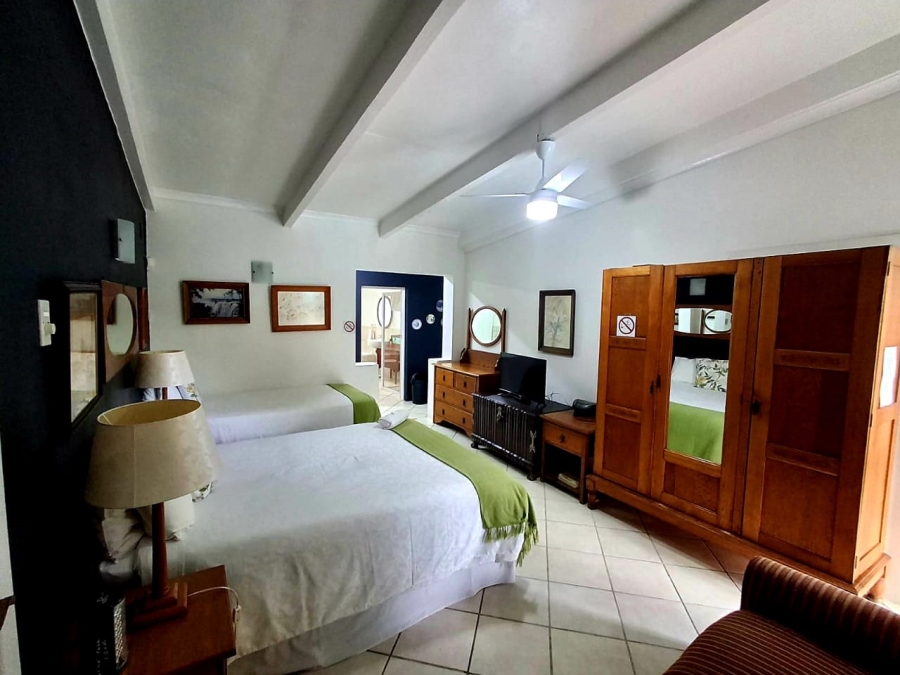 7 Bedroom Property for Sale in Baysville Eastern Cape